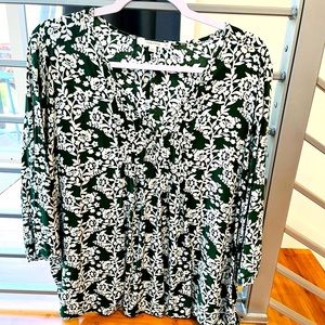 Fun2fun 2x top, green and white print, from Stitch Fix